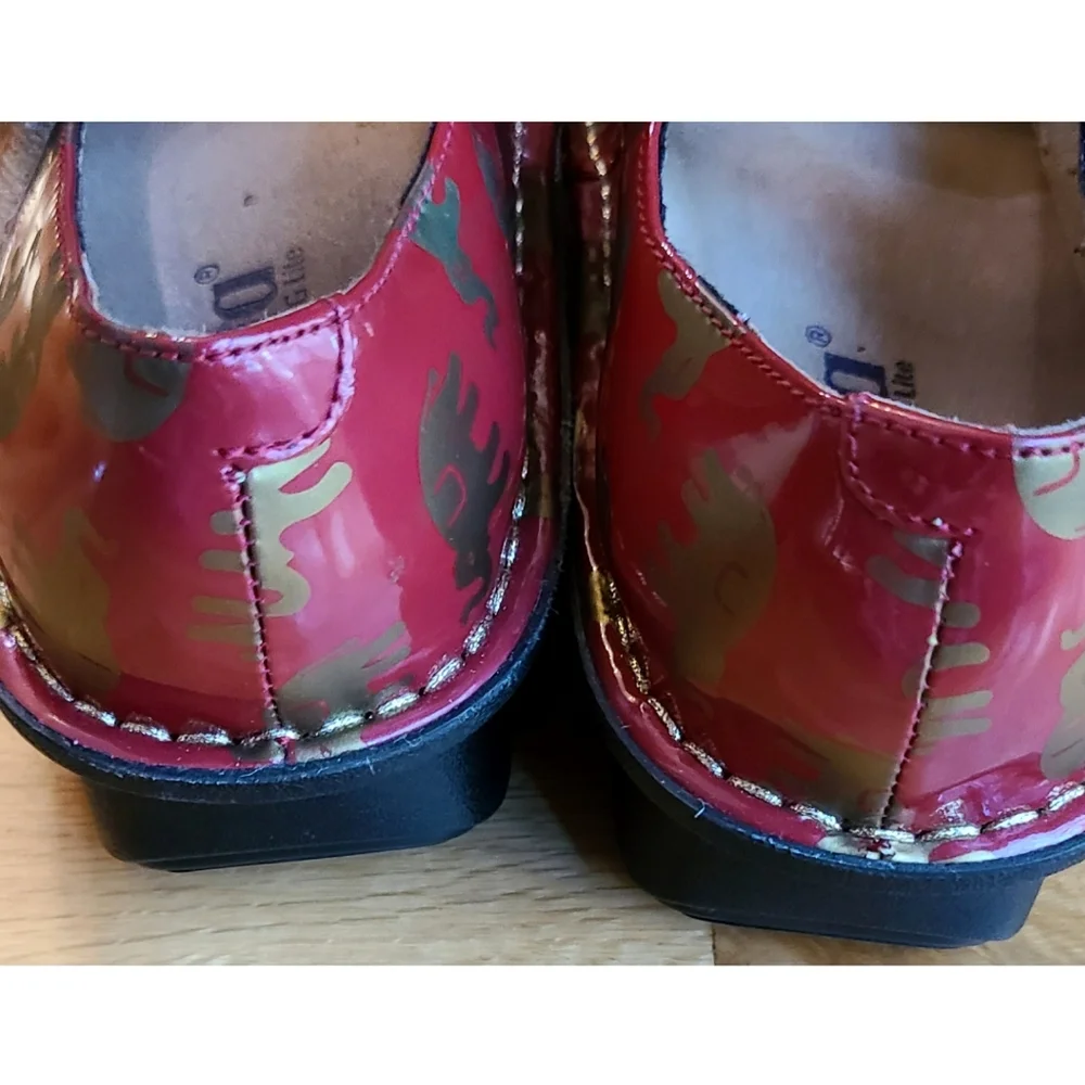 Alegria Paloma Mary Jane shoes Golden Elephant Patent Red Leather 6 Nurse